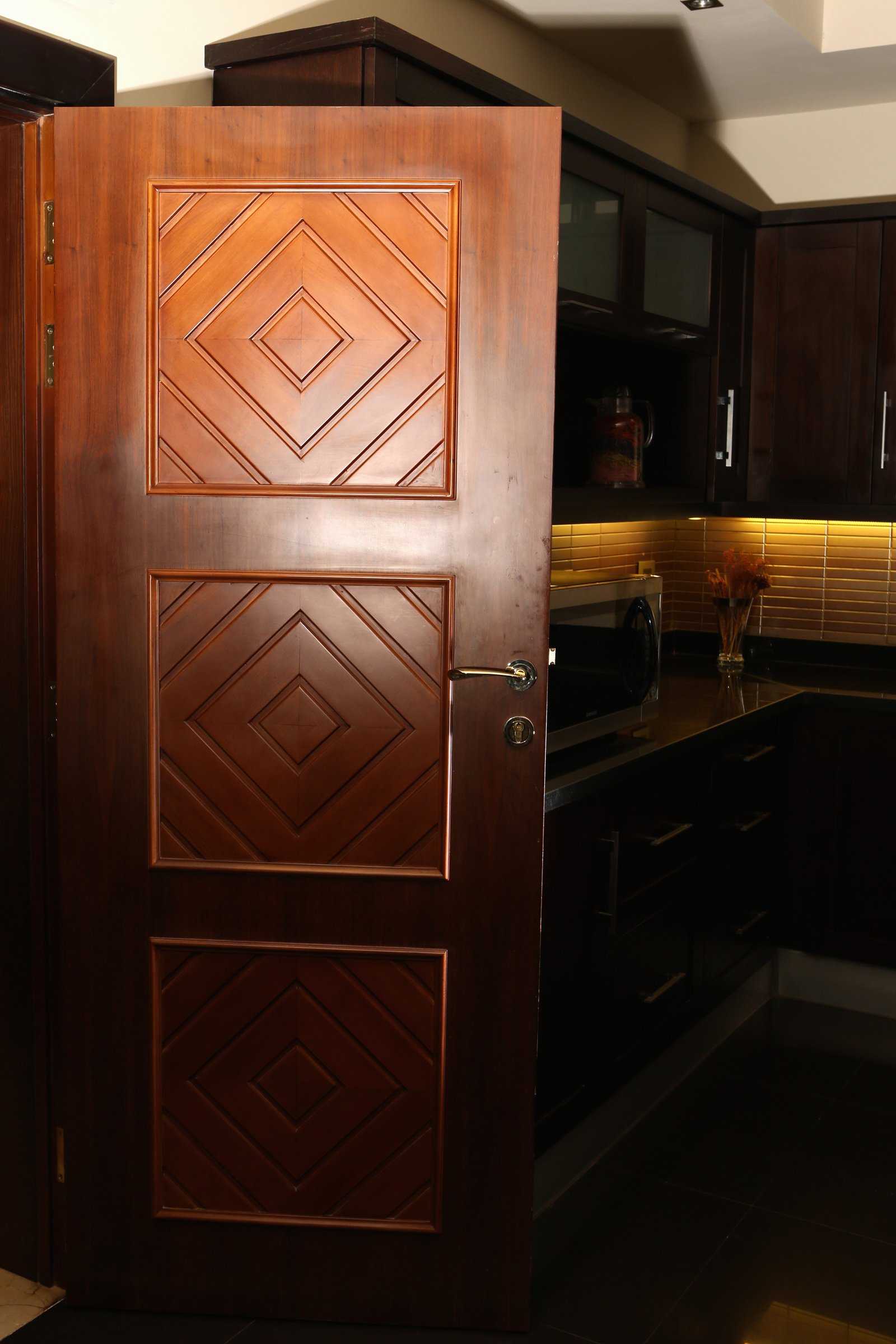 PALM HILLS RESIDENCE