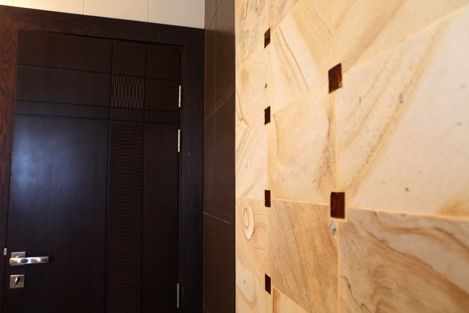 PALM HILLS RESIDENCE