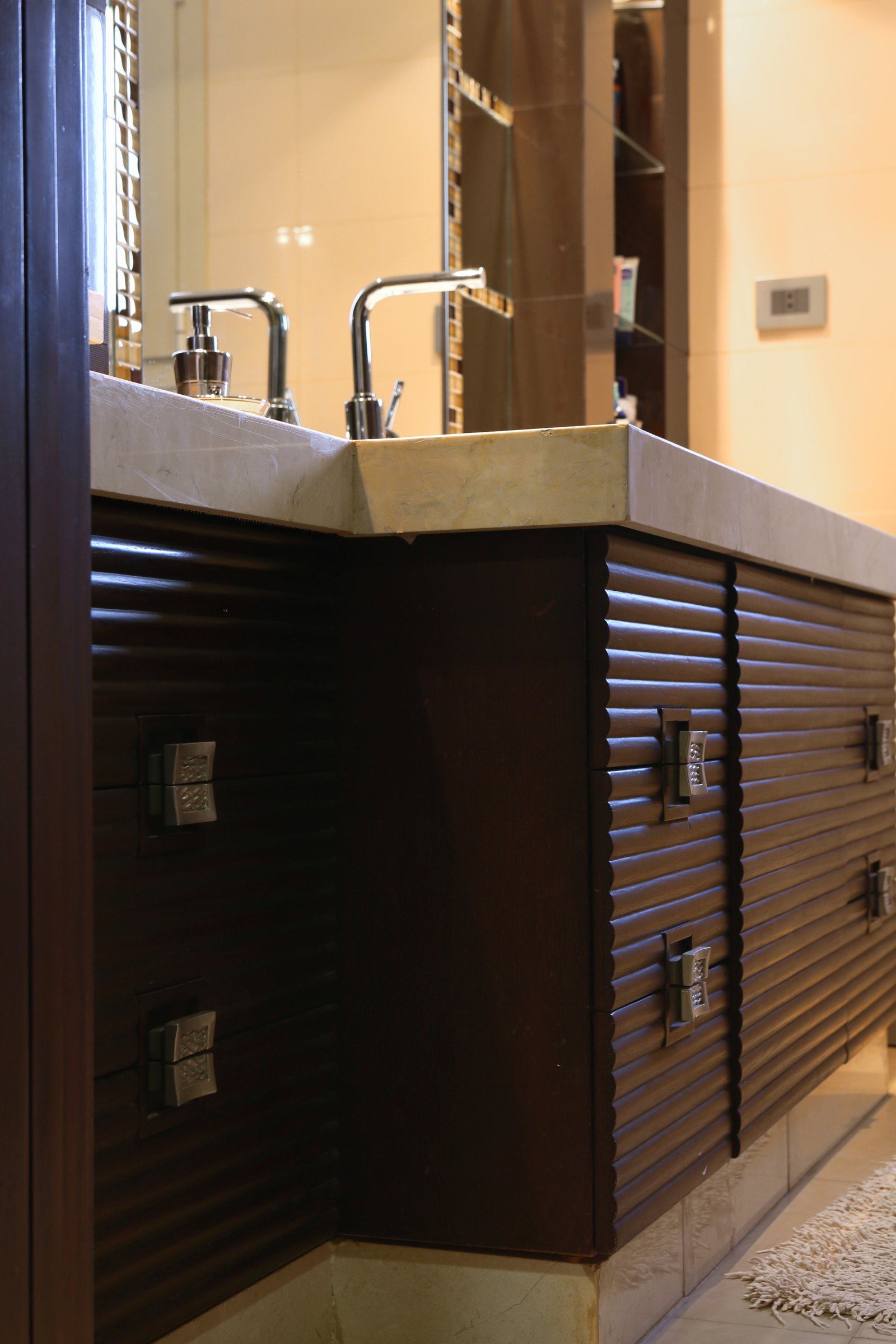 PALM HILLS RESIDENCE